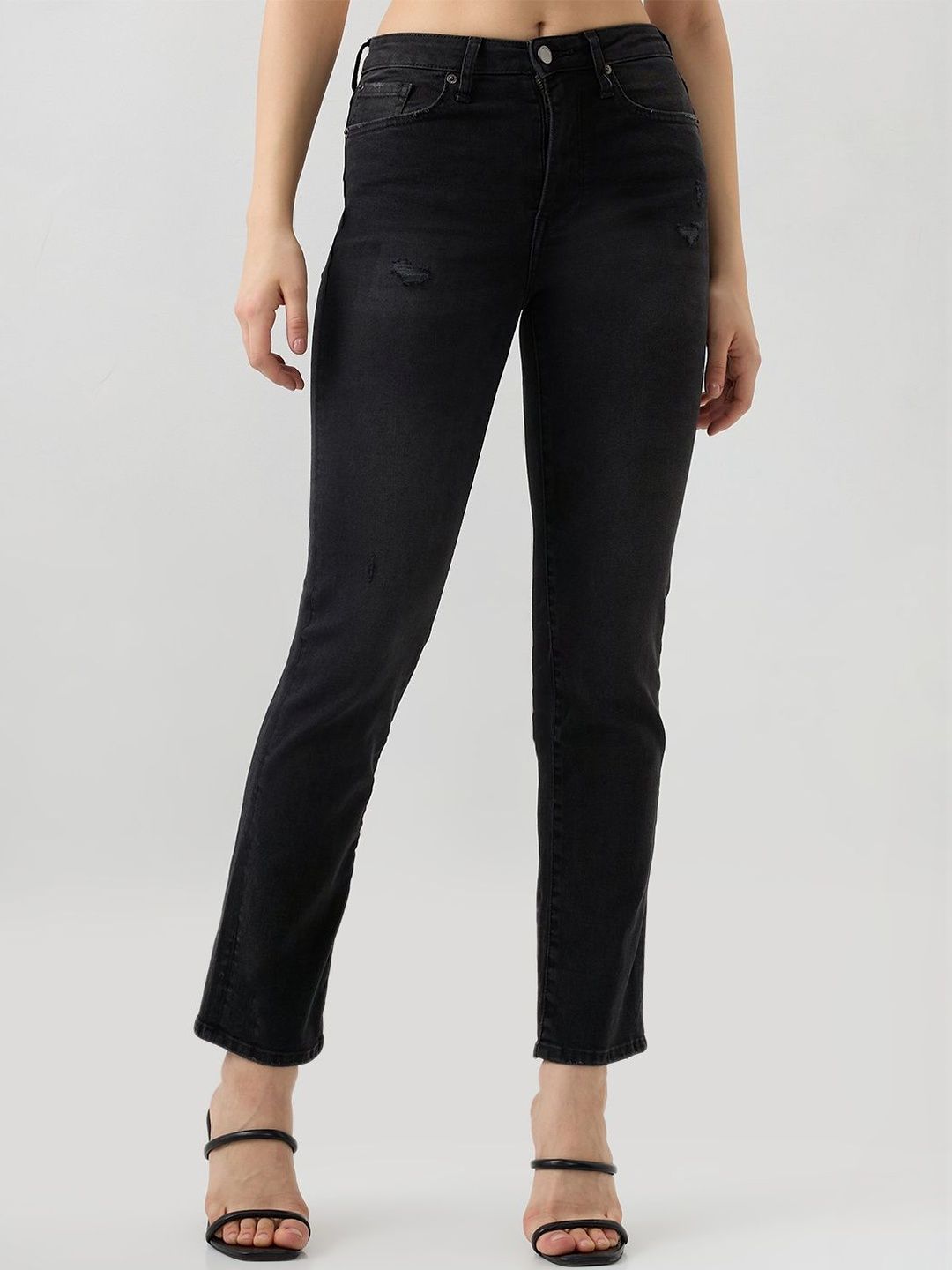 SPYKAR Women Slim Fit Mid-Rise Mildly Distressed Light Fade Stretchable Jeans