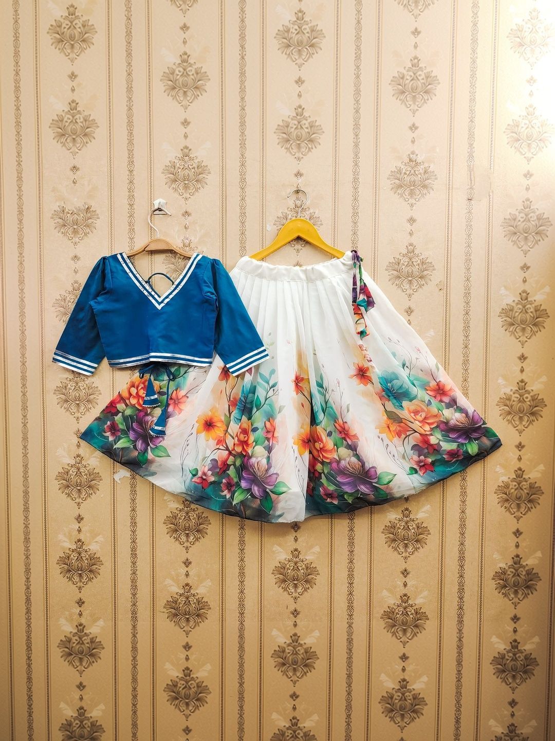 Sangria Girls Floral Printed V-Neck Flared Lehenga Choli
