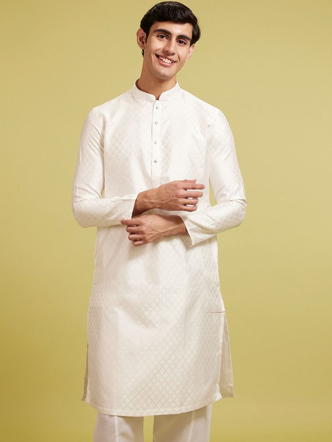 Diwas by Manyavar Woven Design Mandarin Collar Straight Kurta
