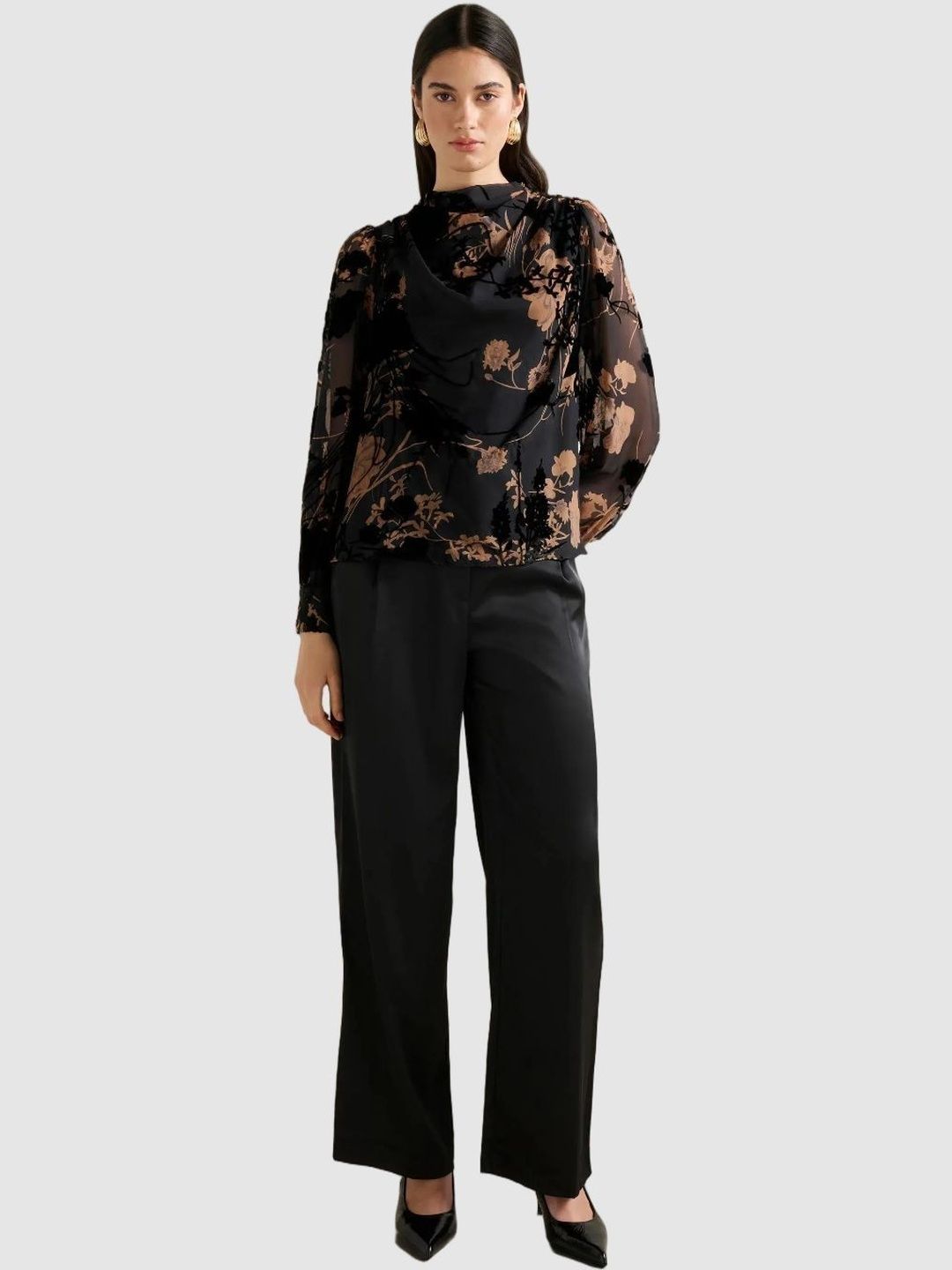 Floral Print Cowl Neck Top