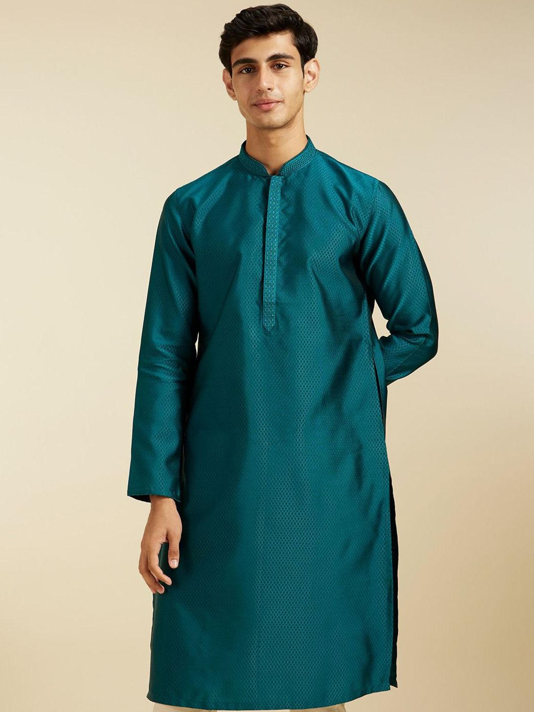 Diwas by Manyavar Geometric Woven Design Thread Work Mandarin Collar Straight Kurta