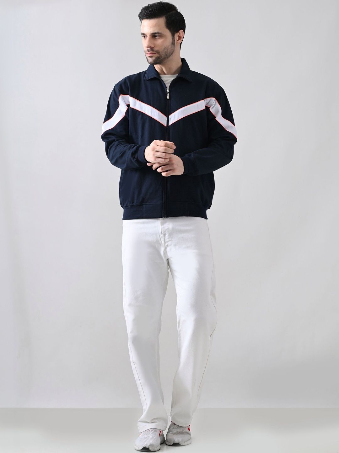 BAESD Men Colourblocked Fleece Lightweight Sporty Jacket