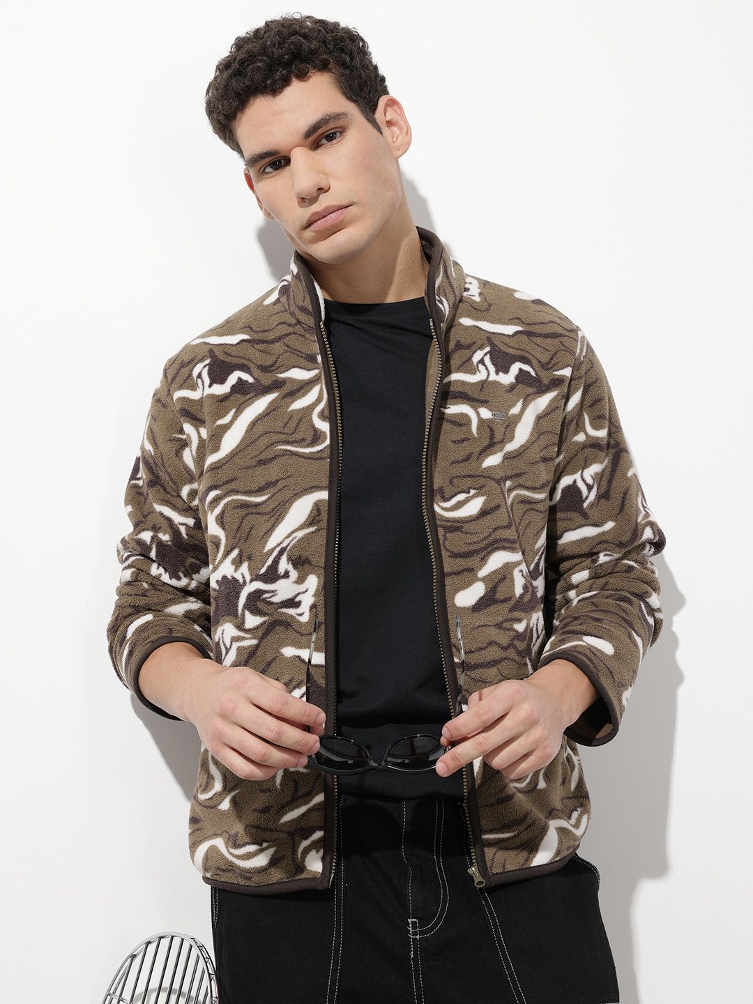 The Roadster Life Co. Abstract Printed Tailored Jacket