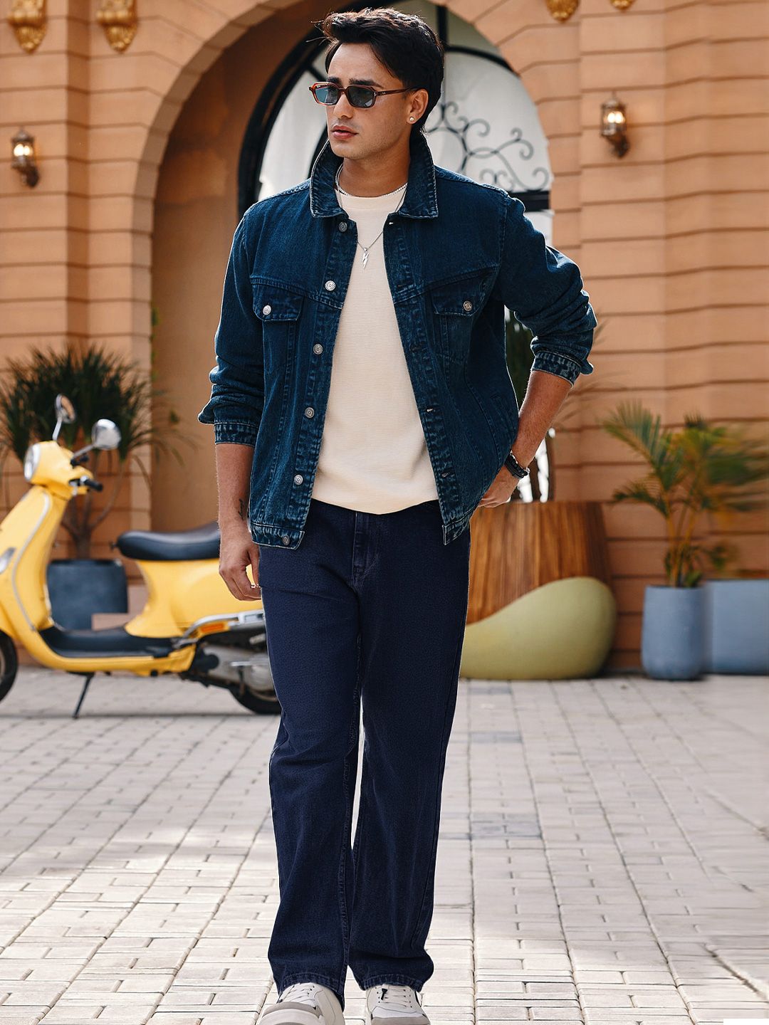 Urbano Fashion Men Loose Fit Washed Non-Stretchable Jeans