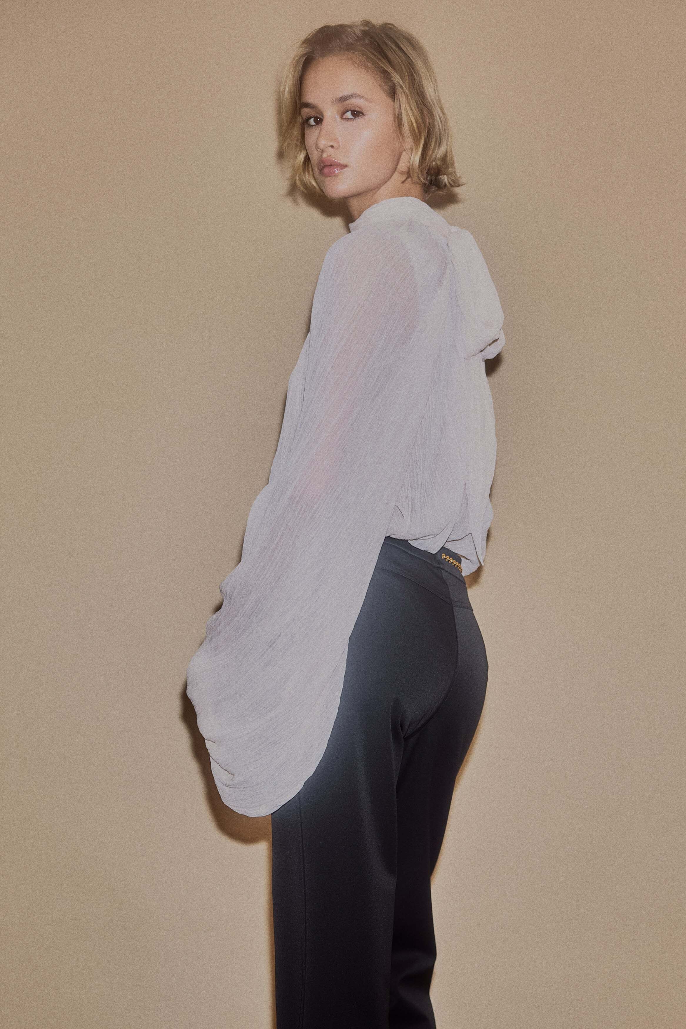 H&M Chain-Belt Flared Trousers