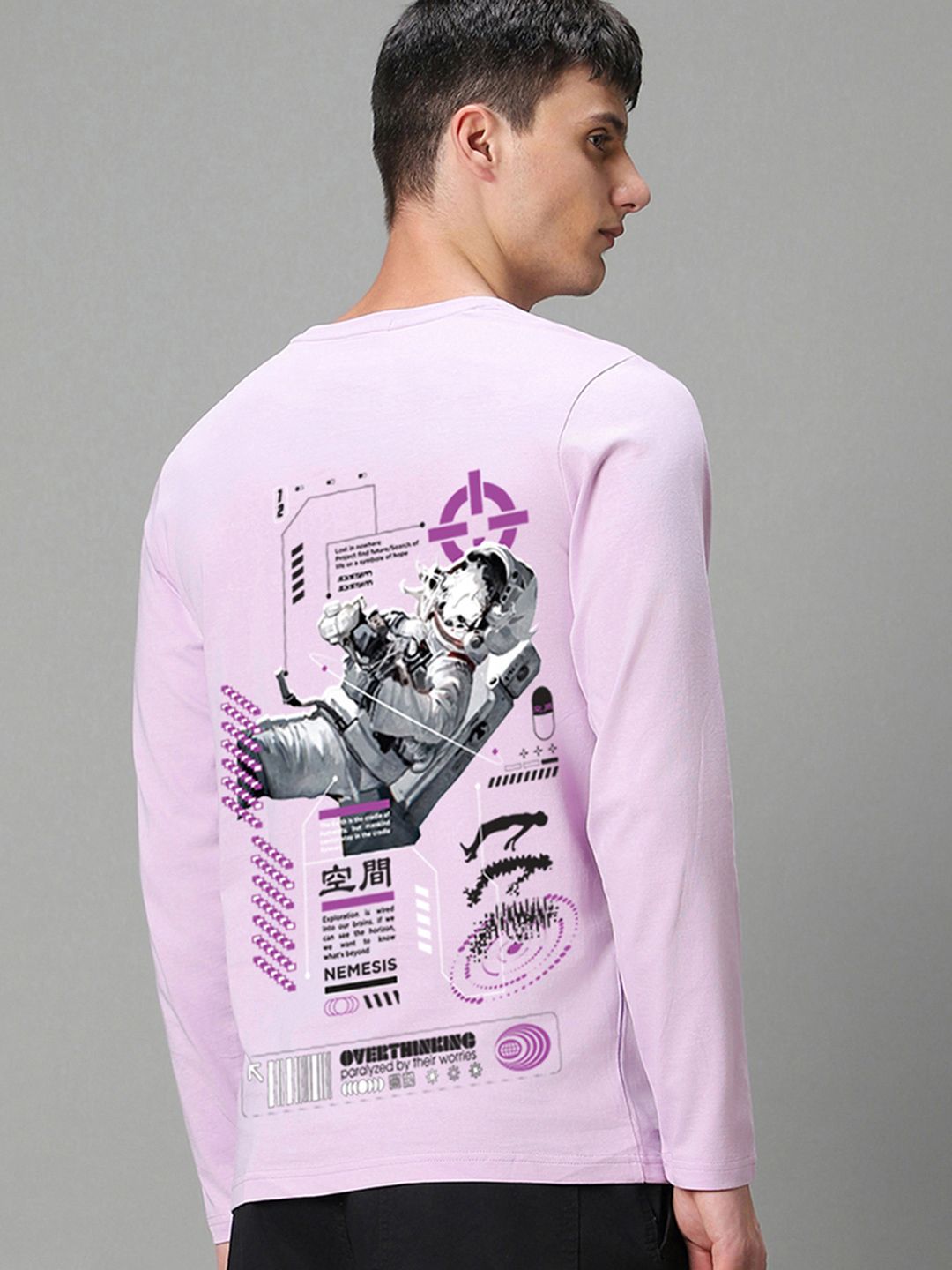 Bewakoof Men Graphic Printed Round Neck Cotton T-shirt