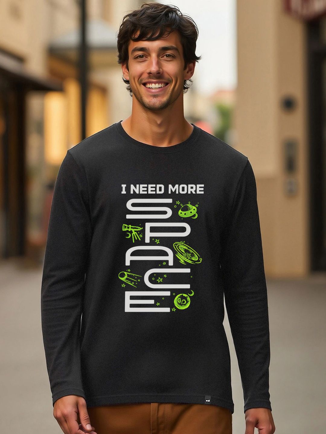 Bewakoof Men Jet Black I Need More Space Graphic Printed T-shirt