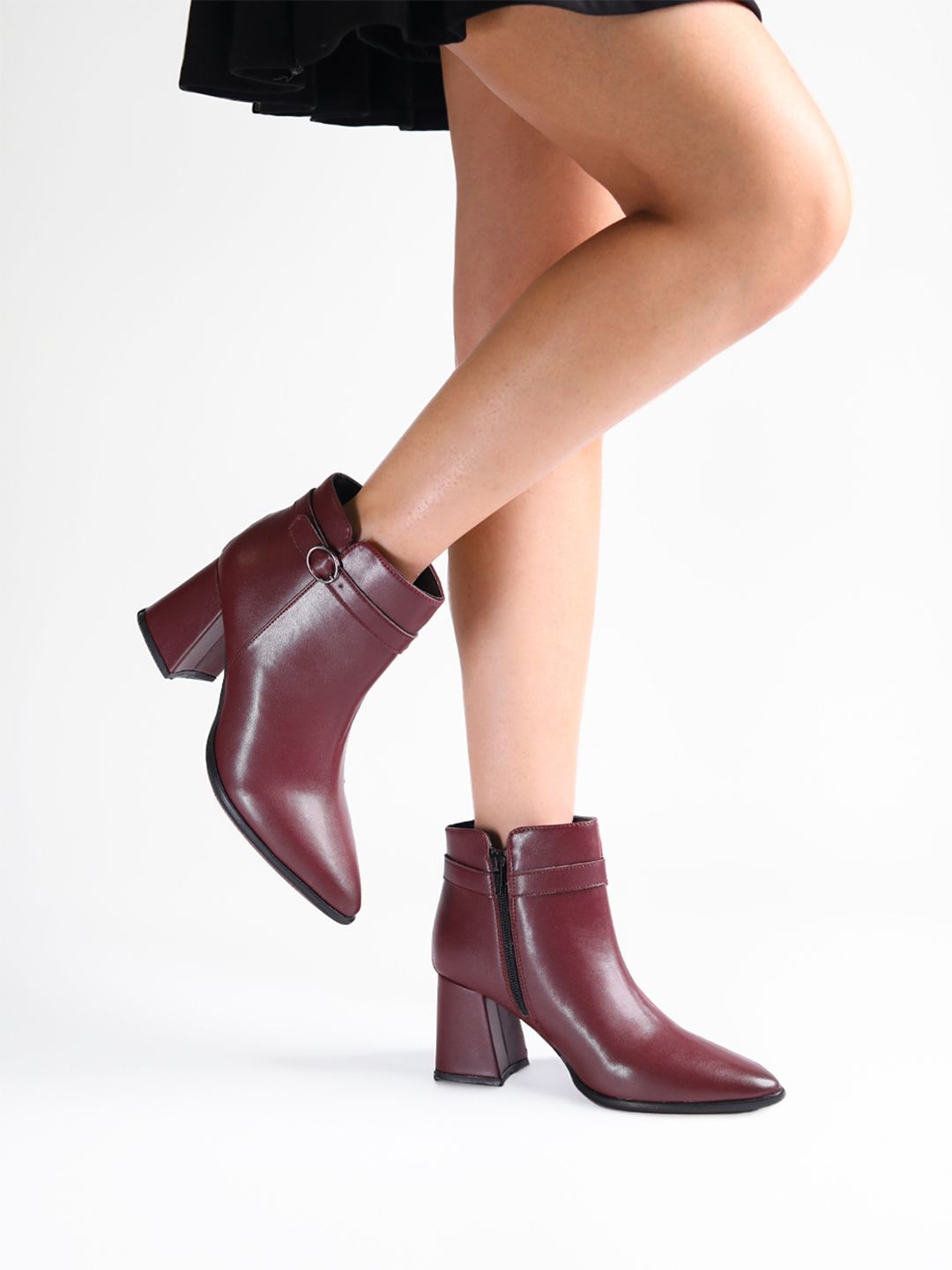 Monrow Women Emery Maroon Block Heel Boots