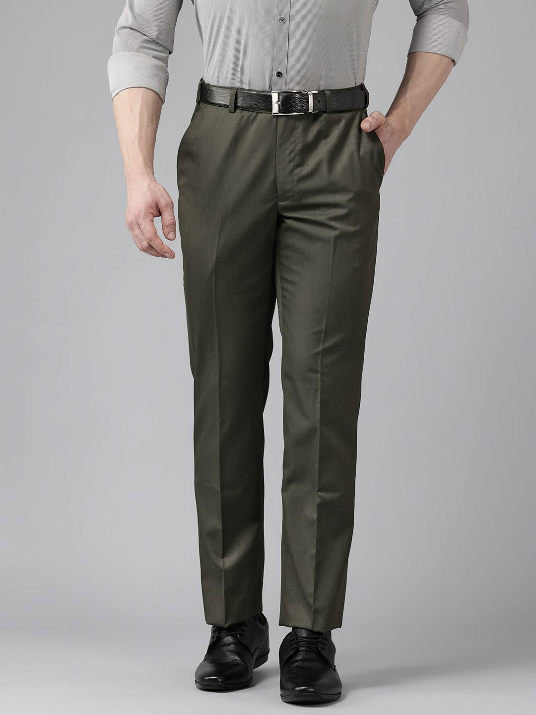 Park Avenue Men Checked Smart Fit Formal Trousers