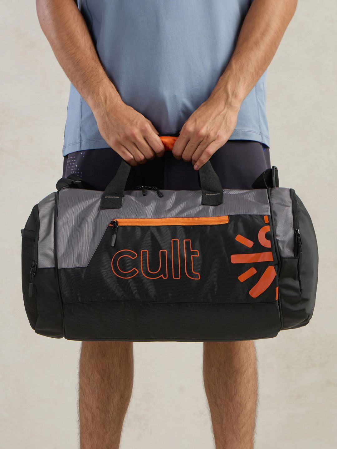 CULT CULT Grey & Orange Printed Duffel Bag With Shoe Compartment