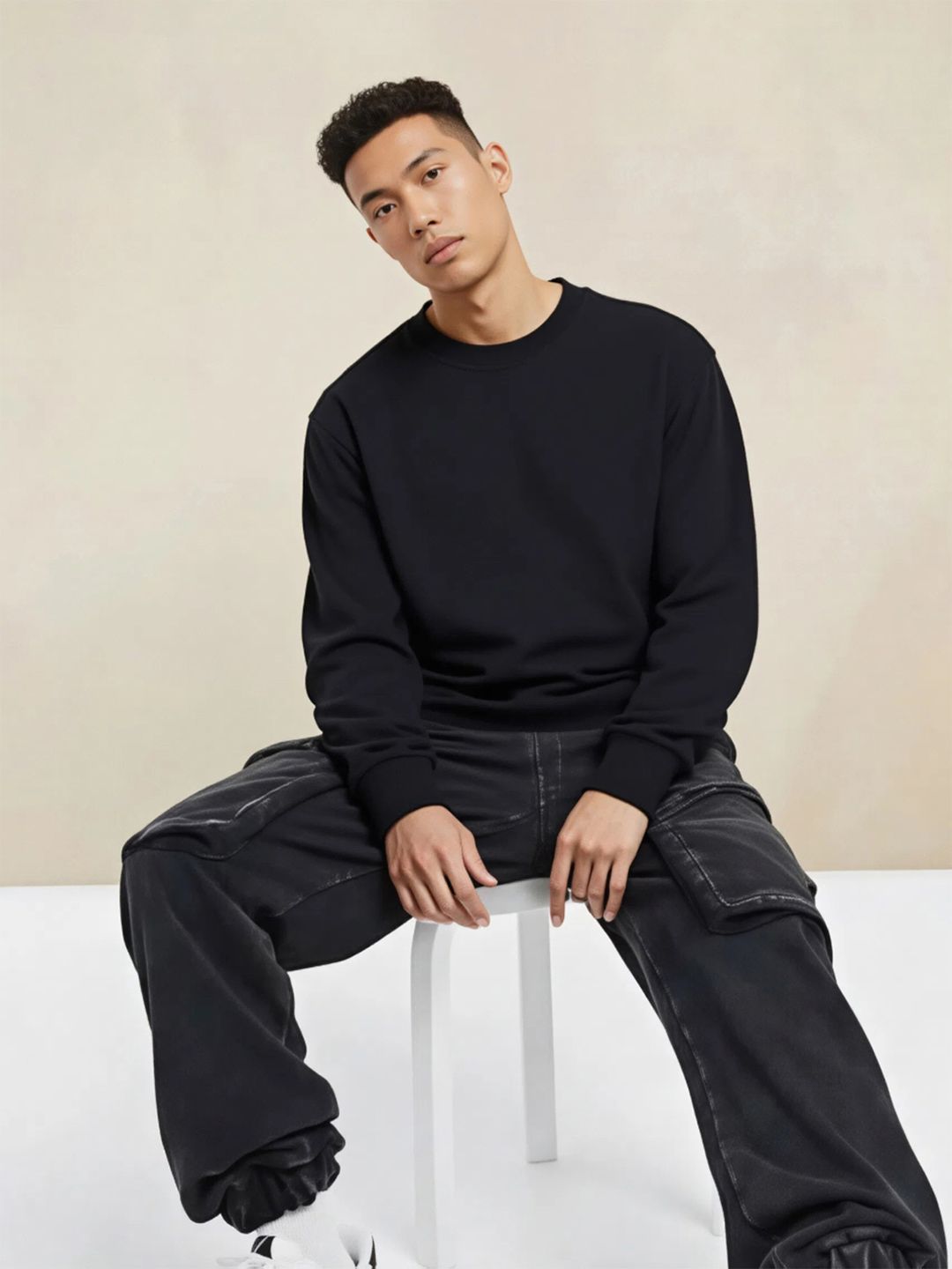 Styli Men Relaxed Fit Cotton Terry Casual Pullover Sweatshirt