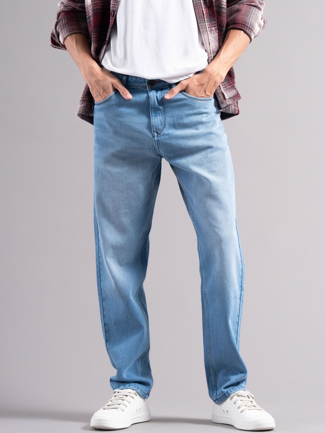 British Club Men Smart Slim Fit Mid-Rise Light Fade Jeans