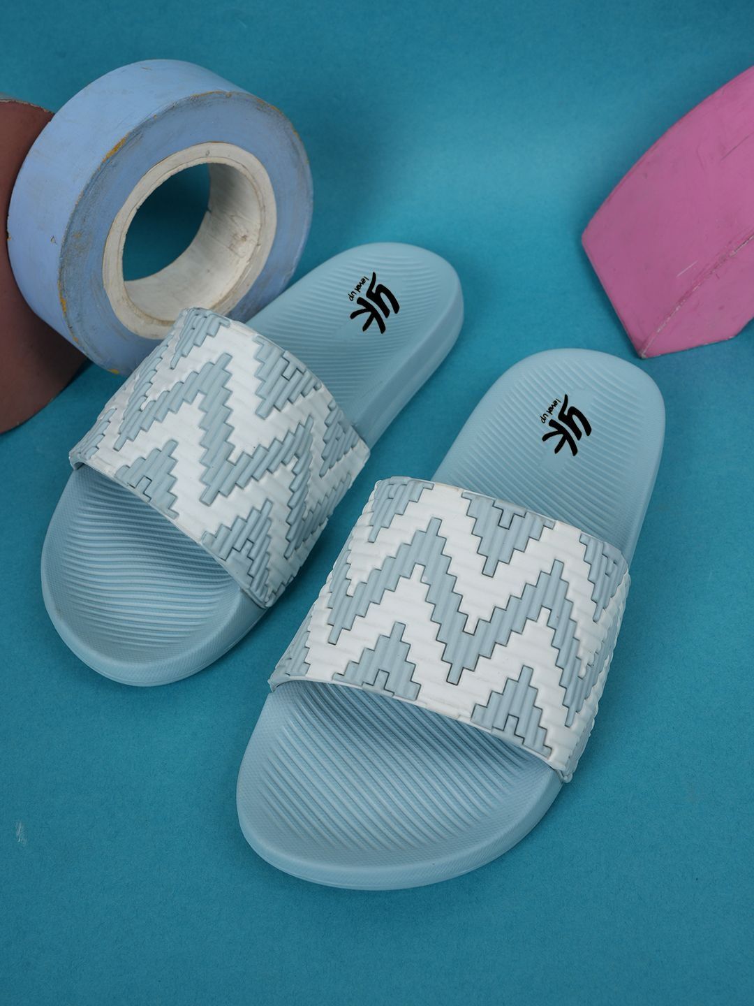 YK Unisex Kids Printed Rubber Sliders