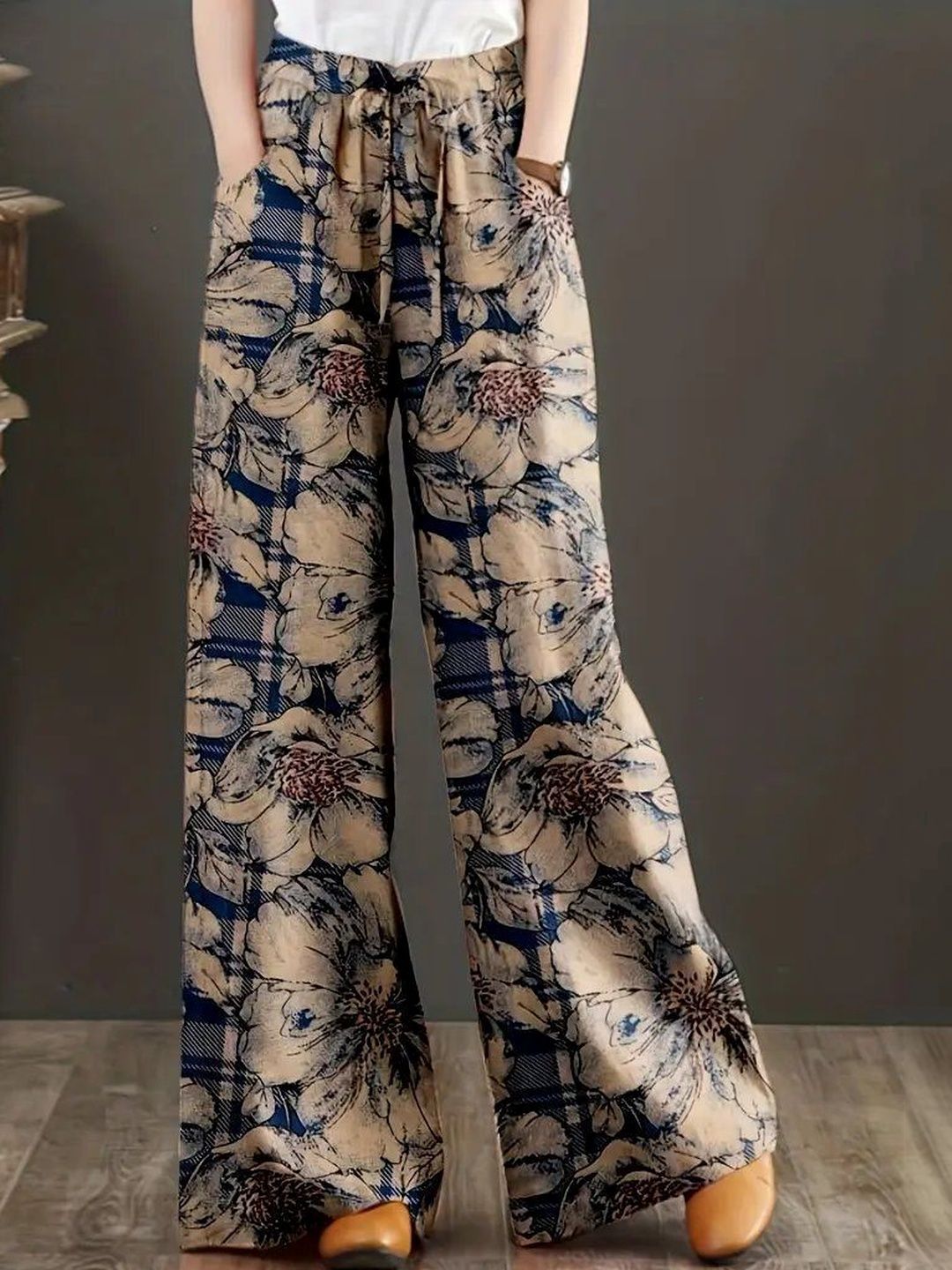 SZN Women Floral High-Rise Relaxed Fit Wide Leg Trousers