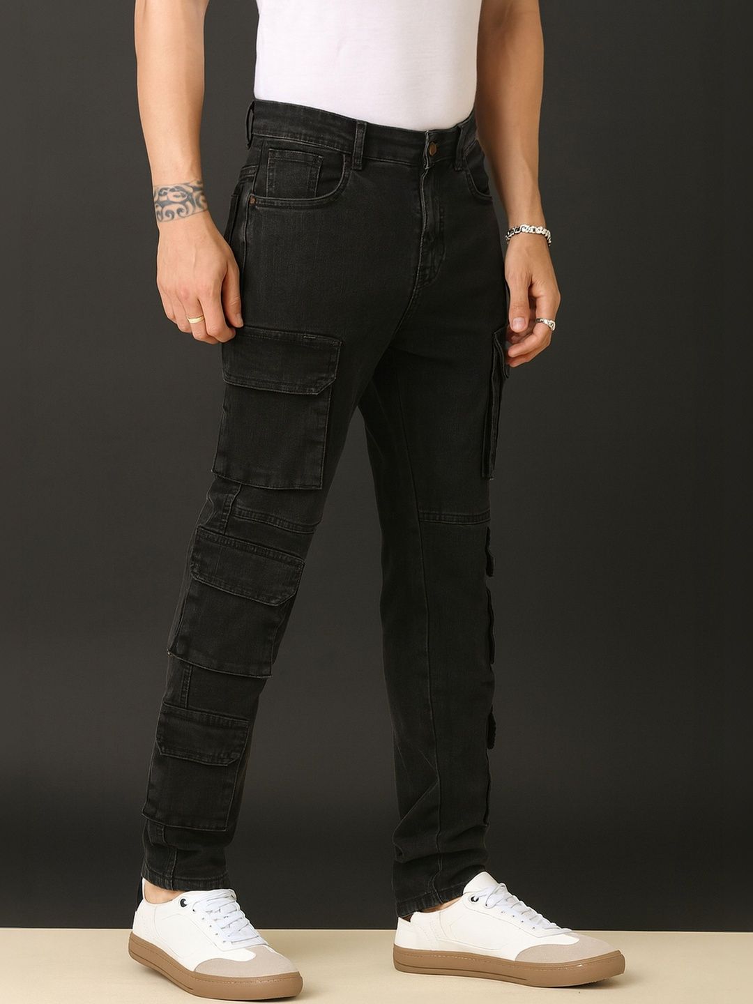 CINOCCI Men Relaxed Fit Mid-Rise Light Fade Stretchable Jeans