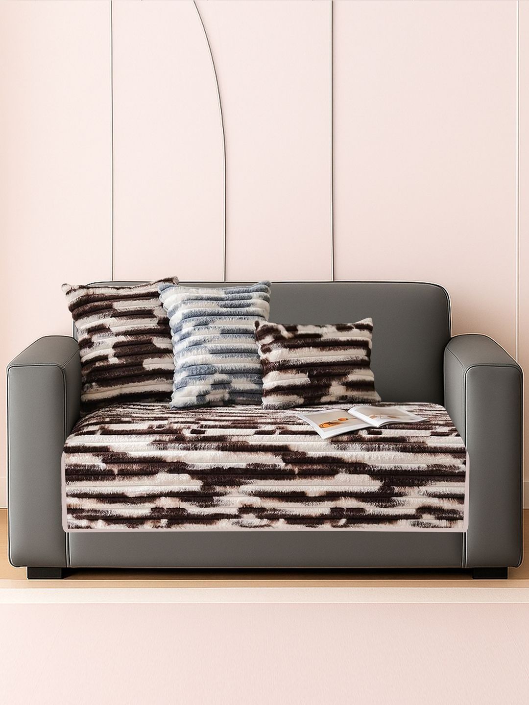 DREAM CARE Brown & White Printed 1 Piece Sofa Cover
