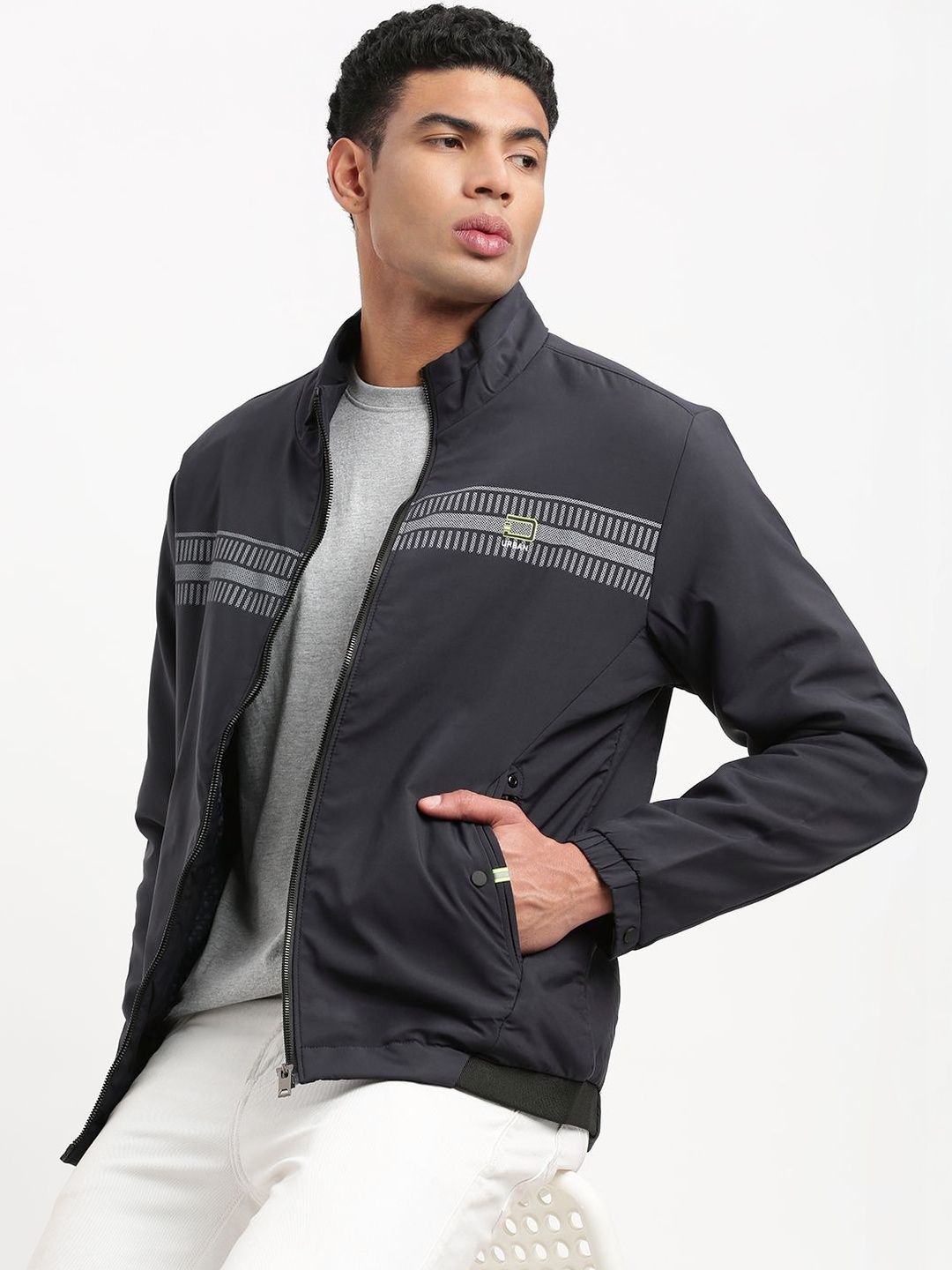 SHOWOFFFF Men Colourblocked Windcheater Bomber Jacket