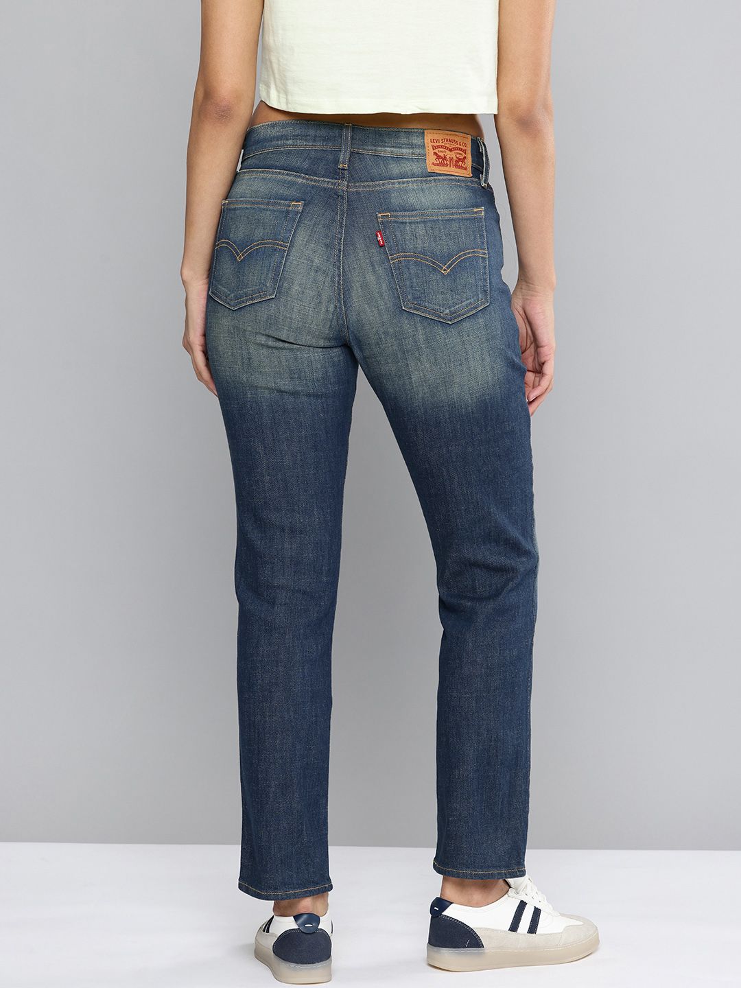 724 Straight Fit High-Rise Heavy Fade Stretchable Jeans