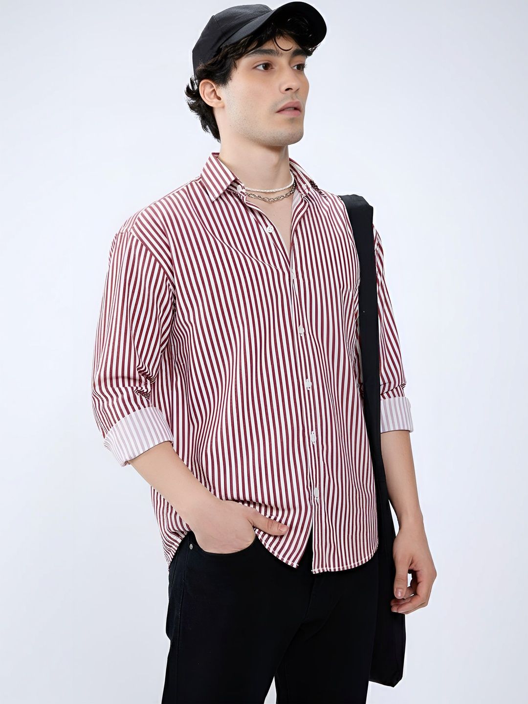 EIGHTEEN UP Men Regular Fit Vertical Striped Casual Shirt