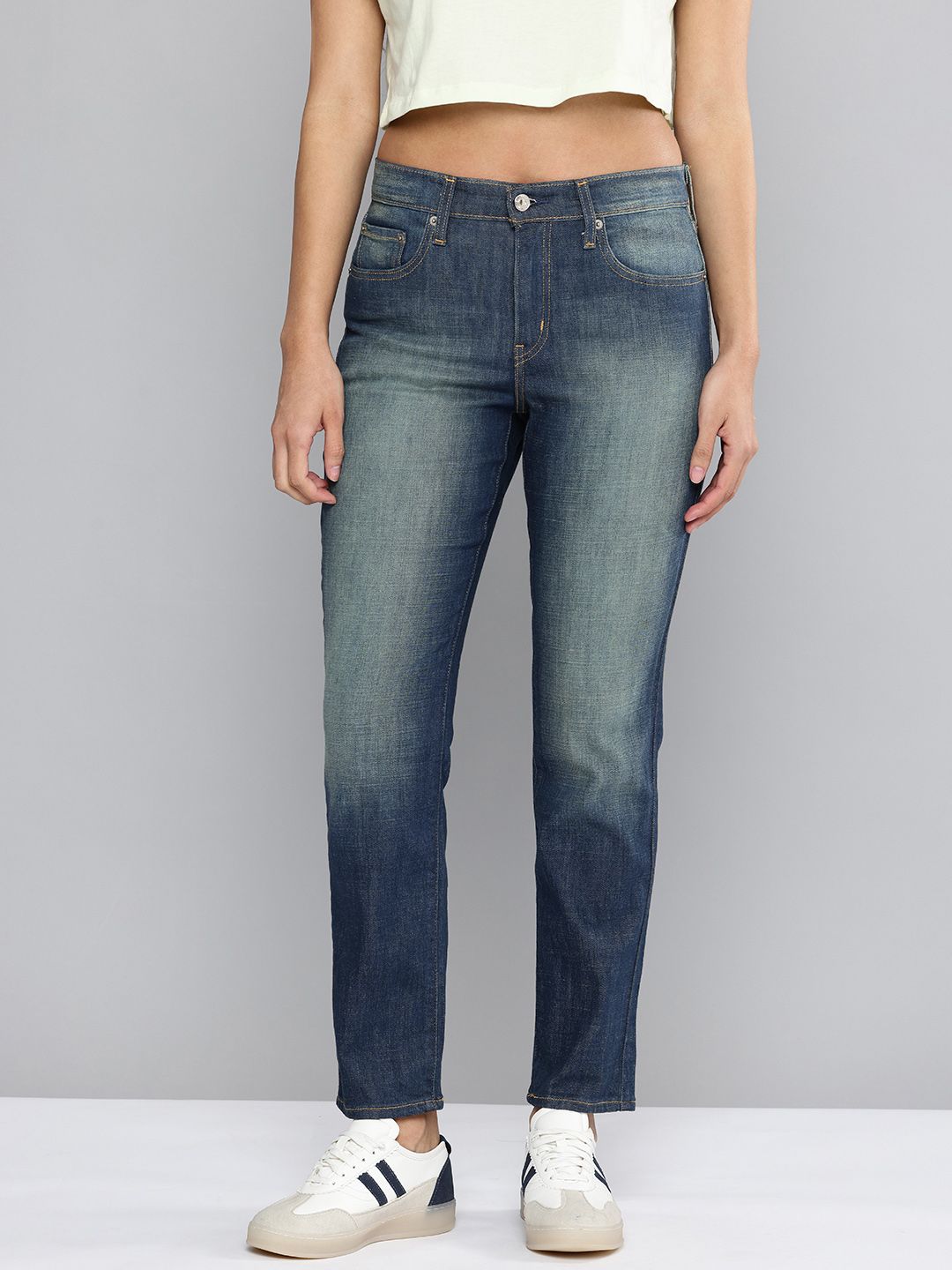 724 Straight Fit High-Rise Heavy Fade Stretchable Jeans