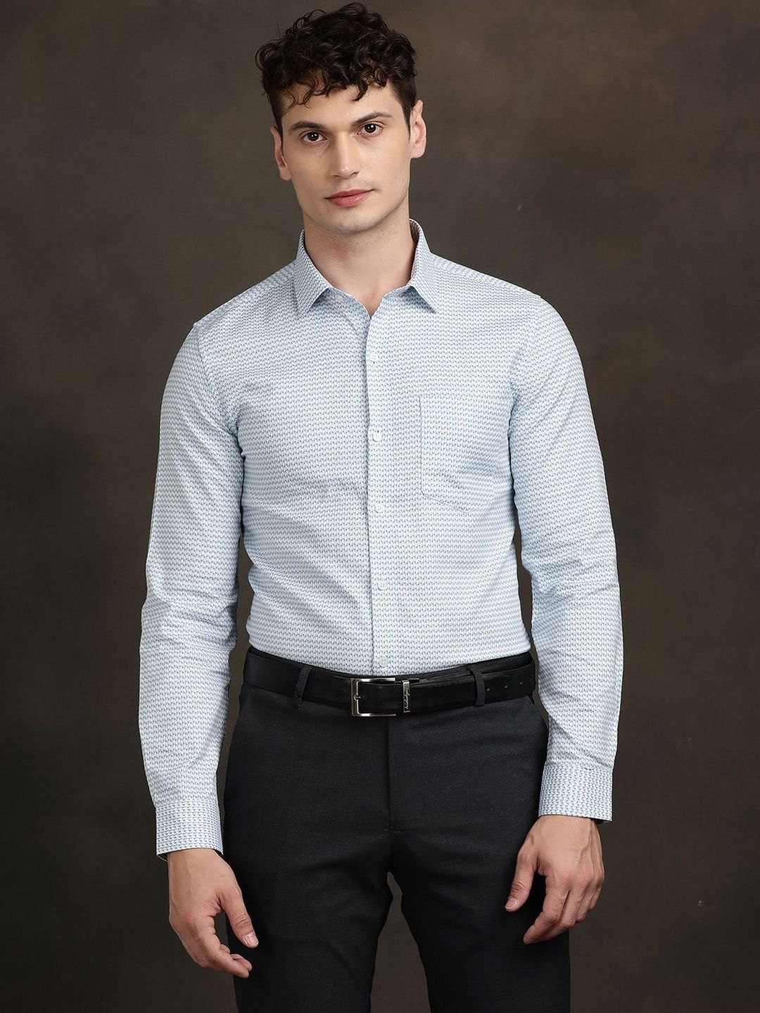 Turtle Men Standard Slim Fit Printed Formal Shirt