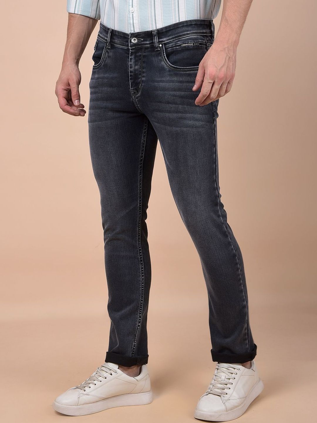 Crimsoune Club Men Straight Fit Mid-Rise Light Fade Stretchable Jeans