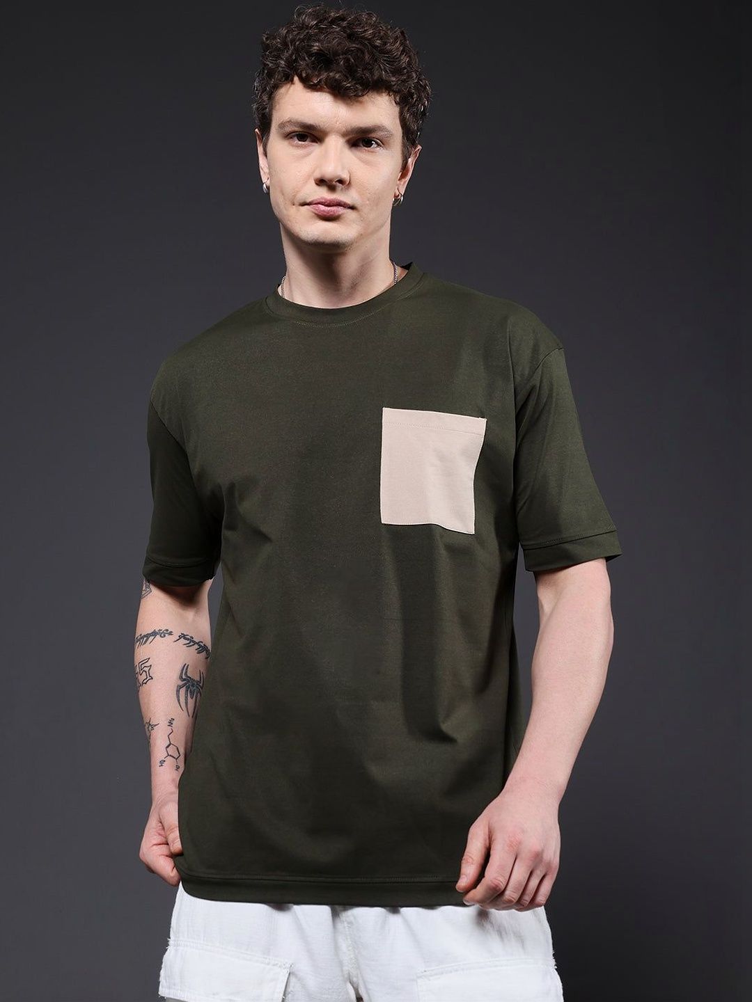 PRONK Men Pockets T-shirt