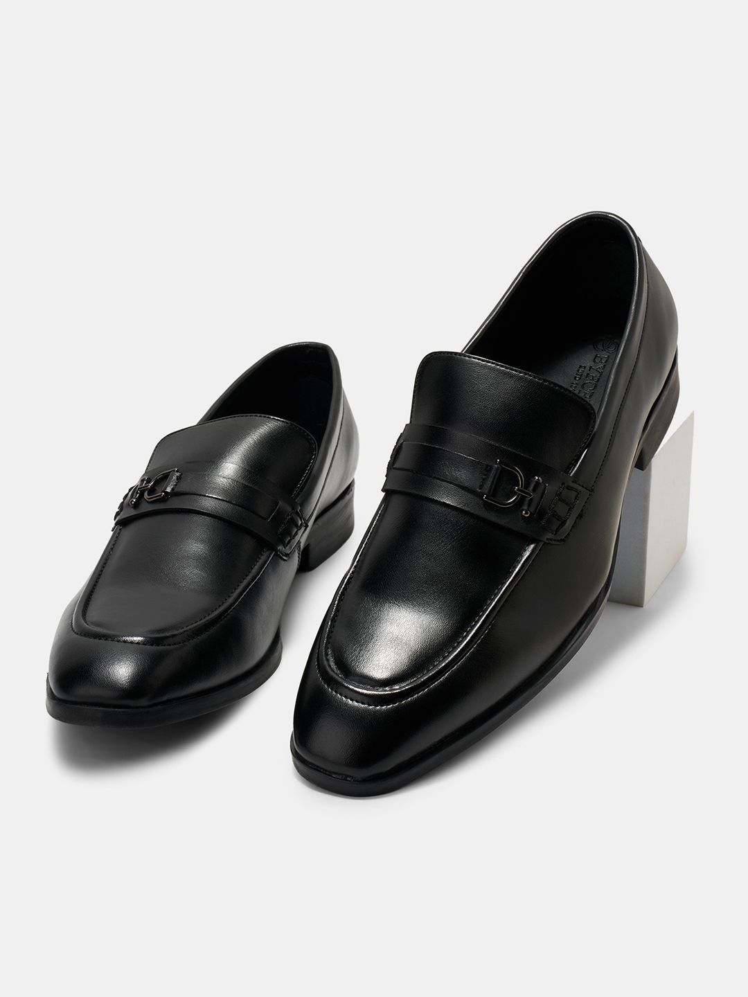 BYFORD by Pantaloons Men Slip-On Formal Loafers