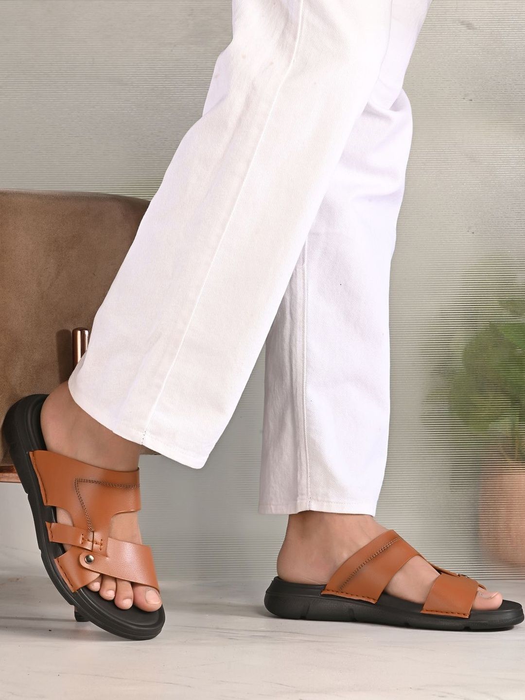 The Roadster Lifestyle Co Men Slip-On Comfort Sandals