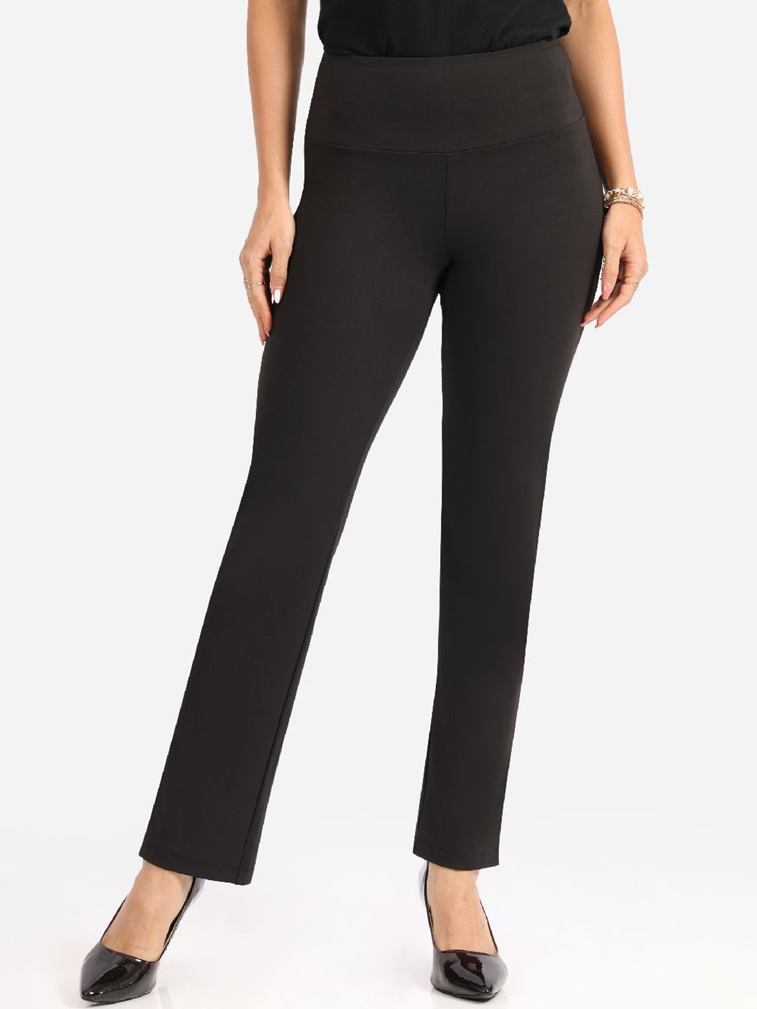 Blissclub Women The Ultimate Straight Pants Lite with invisible pocket