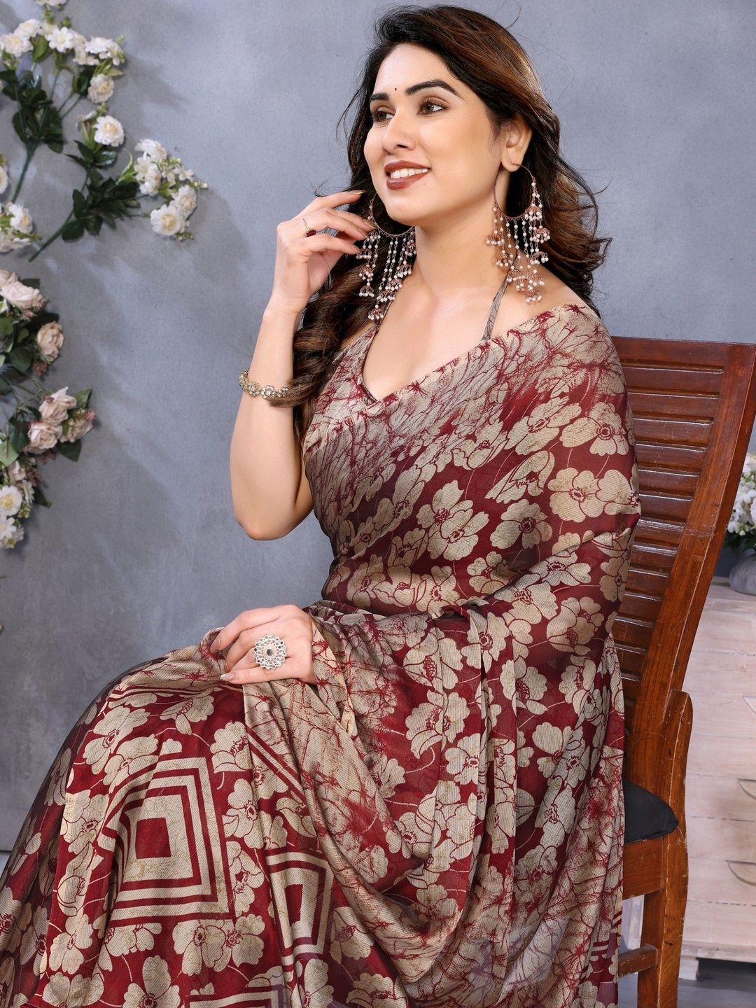 MAGNEITTA MAGNEITTA Floral Pure Chiffon Designer Saree