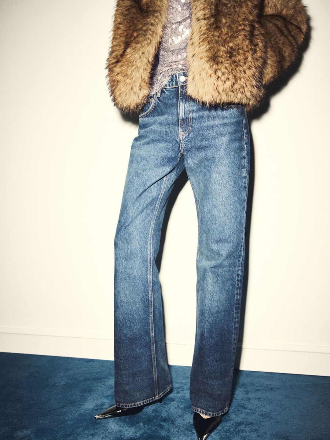Flared Low-Rise Light Fade Pure Cotton Stretchable Jeans