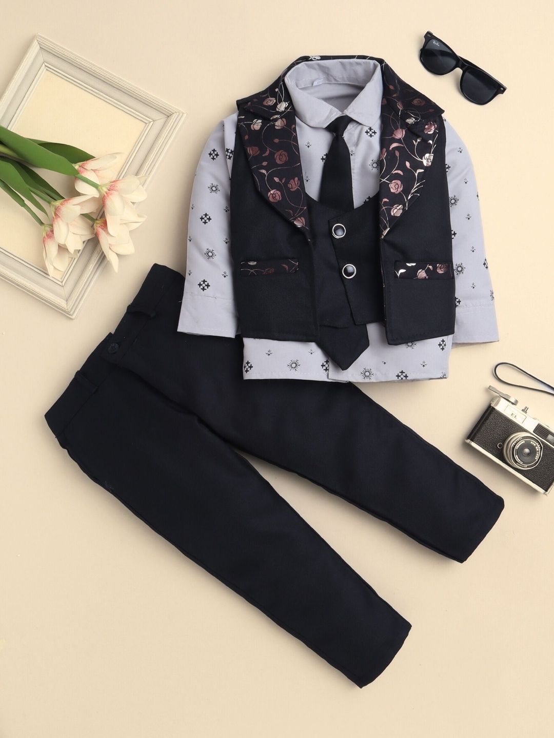 Sangria Boys Flower Printed 3 Piece Suit Set With Tie