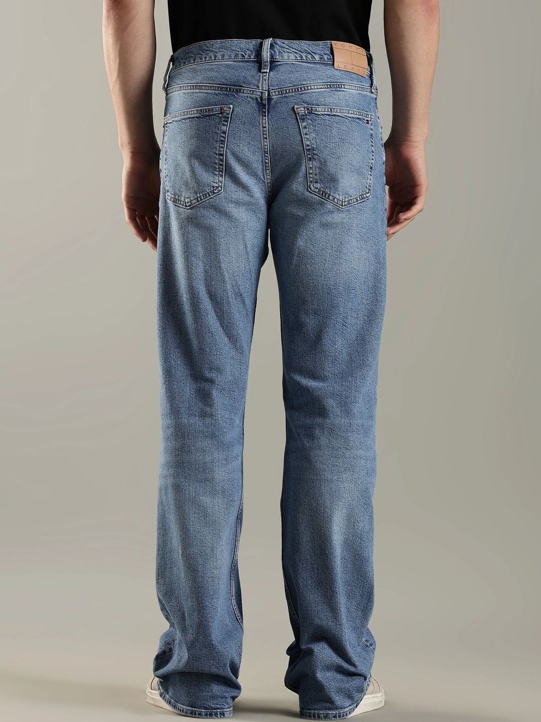 Relaxed Fit Mid-Rise Light Fade Jeans