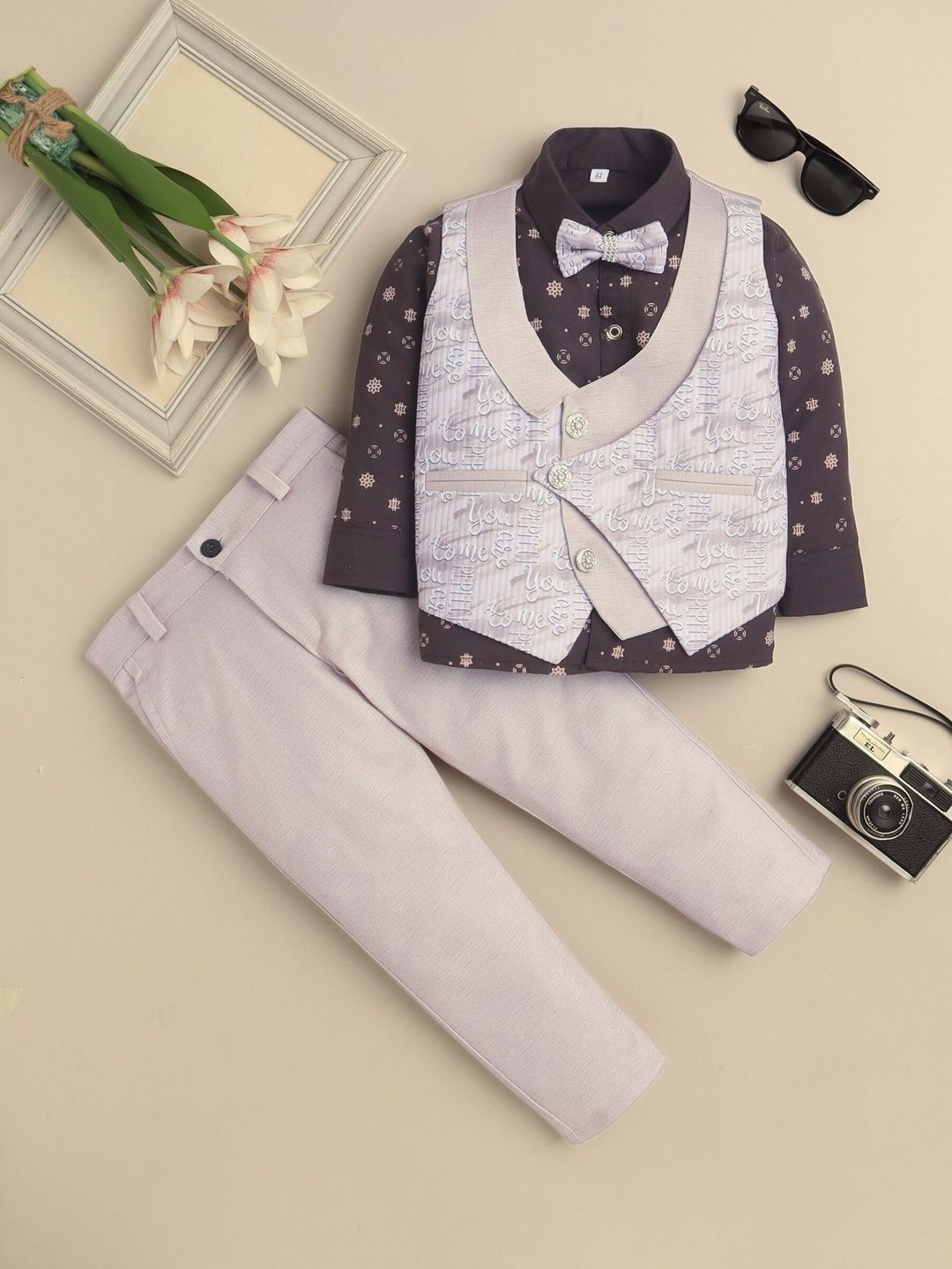 Sangria Boys Text Printed 3 Piece Suit Set With Bow
