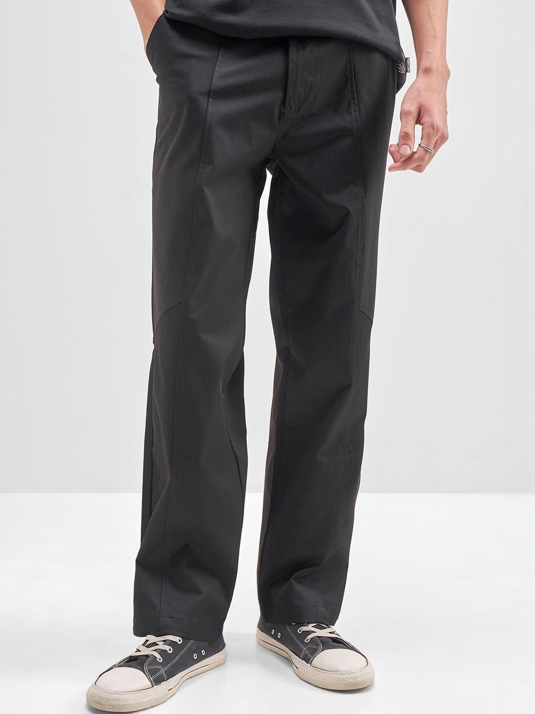 HIGHLANDER Men Trousers
