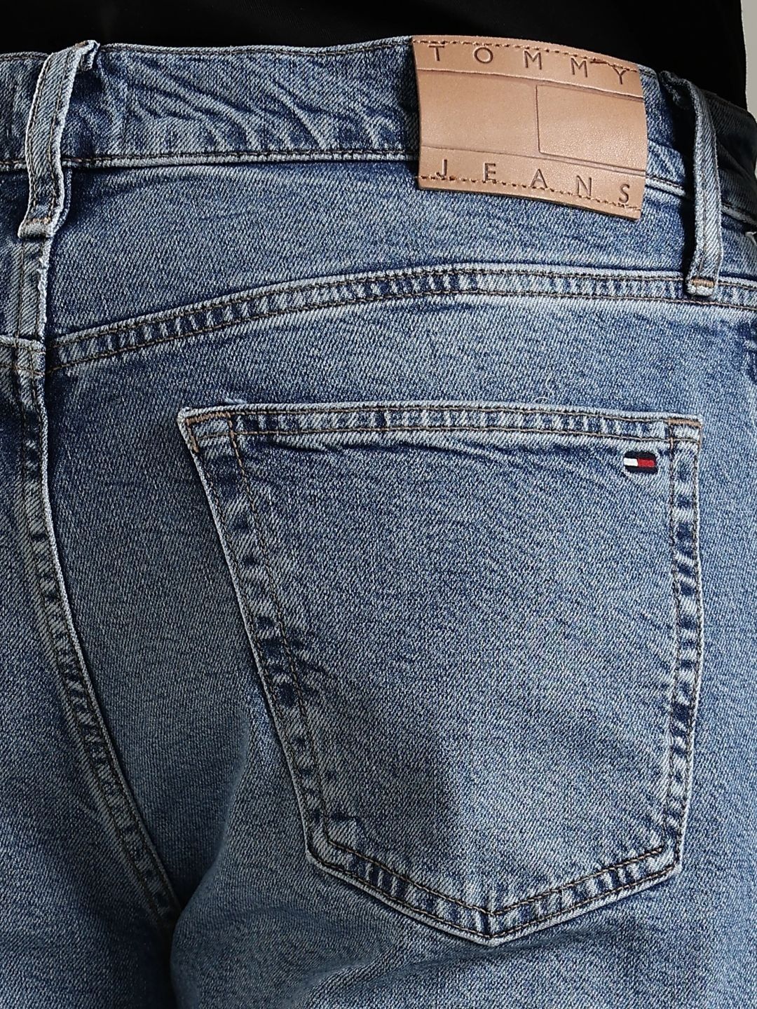 Relaxed Fit Mid-Rise Light Fade Jeans