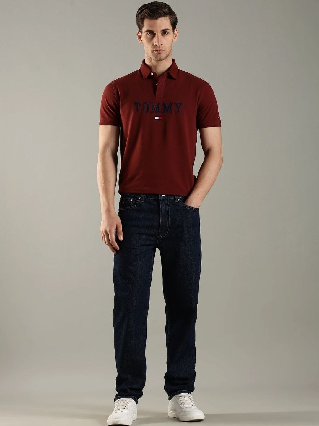 Regular Fit Mid-Rise Jeans
