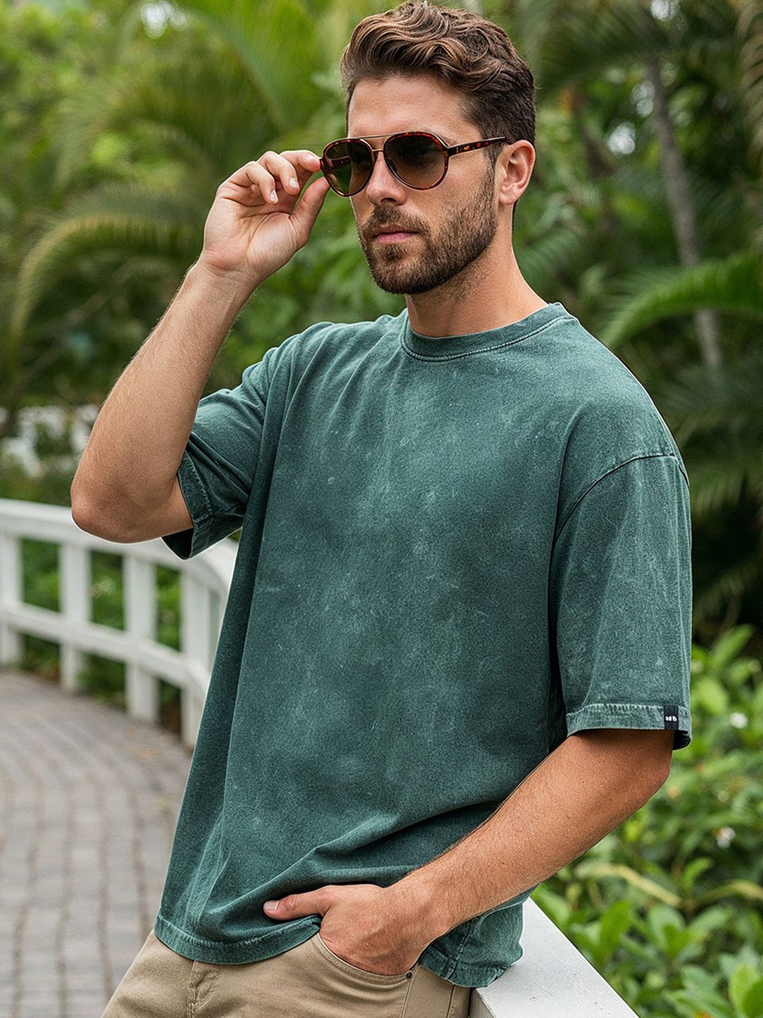 Bewakoof Men Green Oversized Acid Wash T-shirt