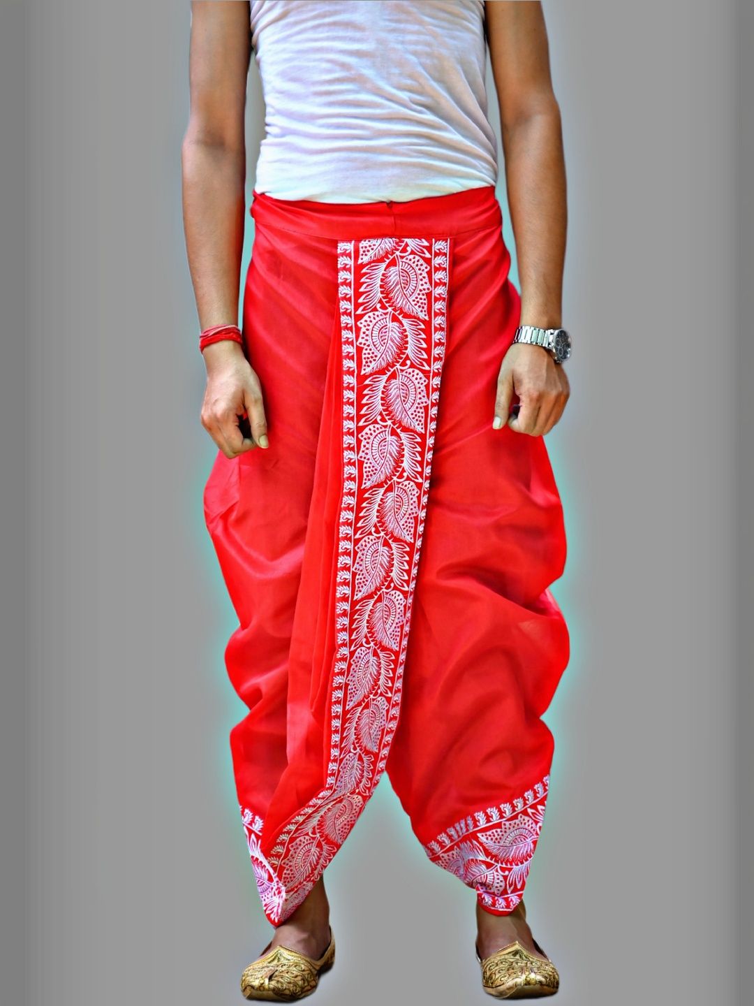 Looknest Printed Border Detail Dhoti