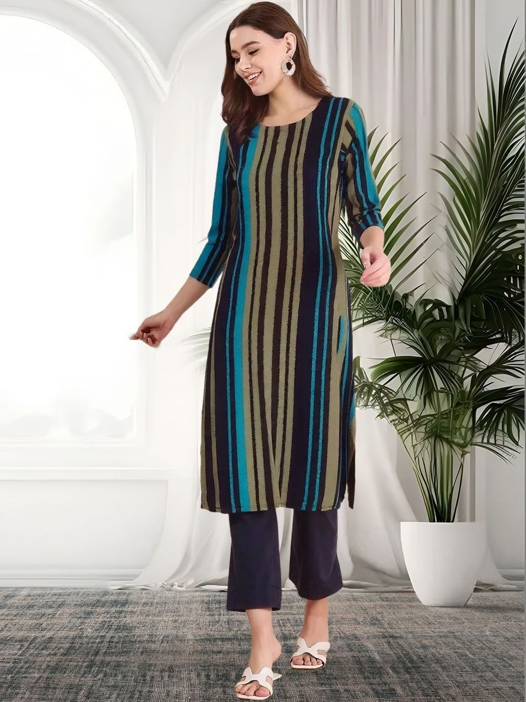 arangya Women Striped Crepe Kurta