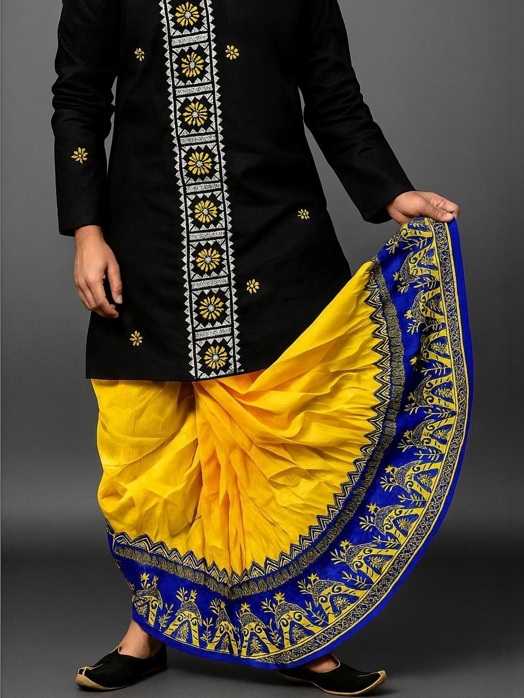 Looknest Printed Border Detail Dhoti