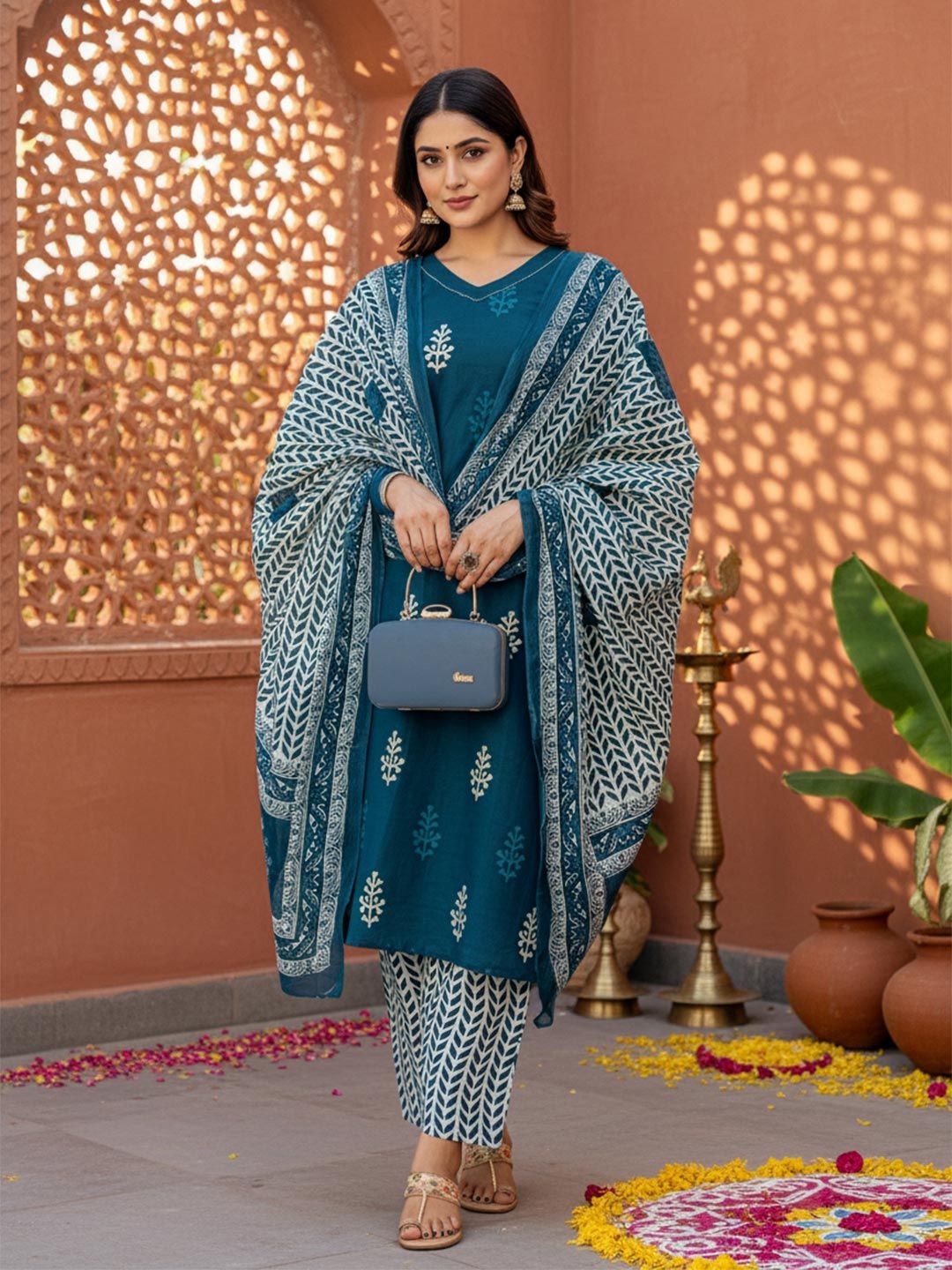 Anouk Women Ethnic Motifs Printed Regular Kurta with Trousers & With Dupatta