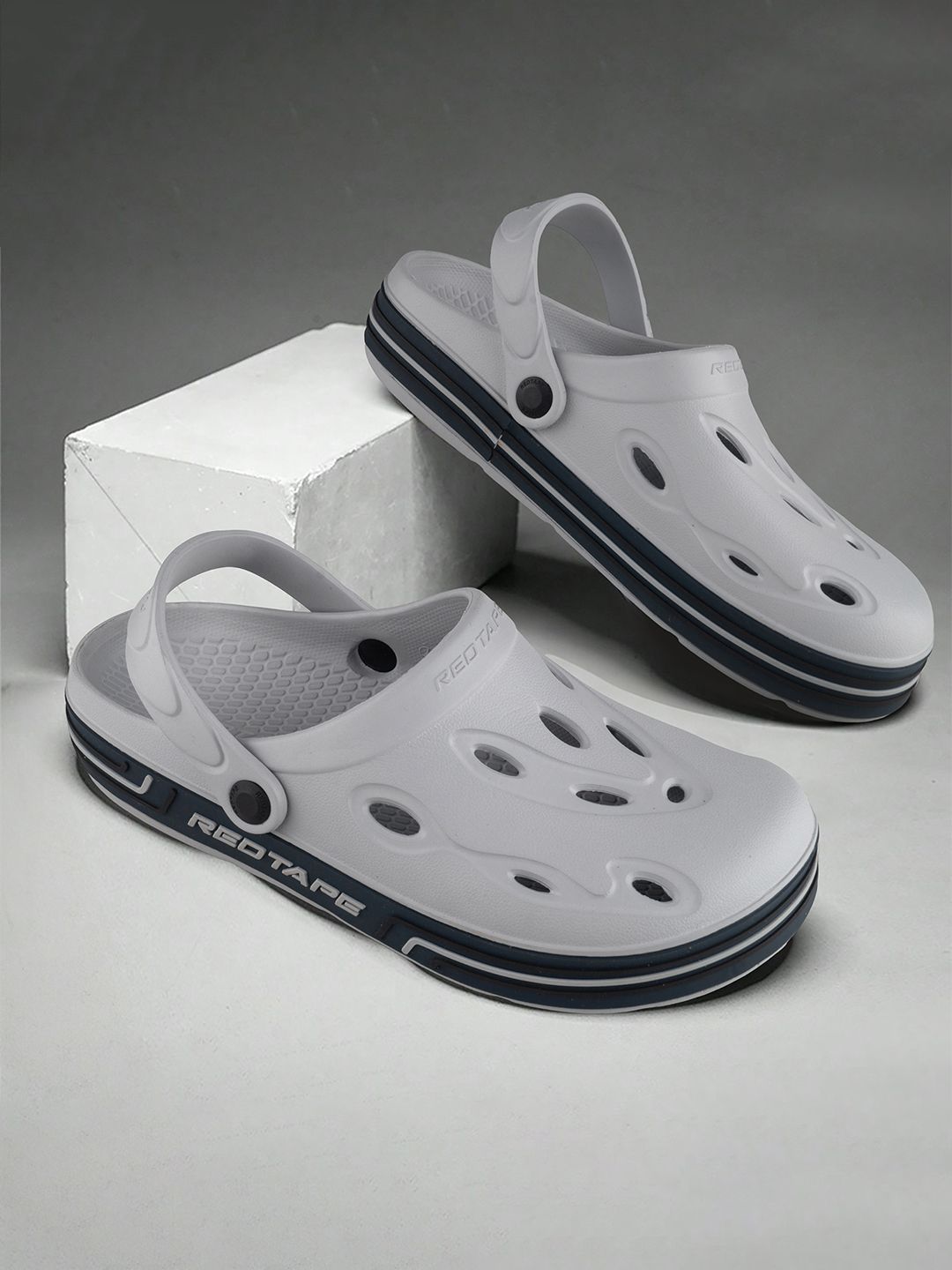 Red Tape Men Comfort Clogs