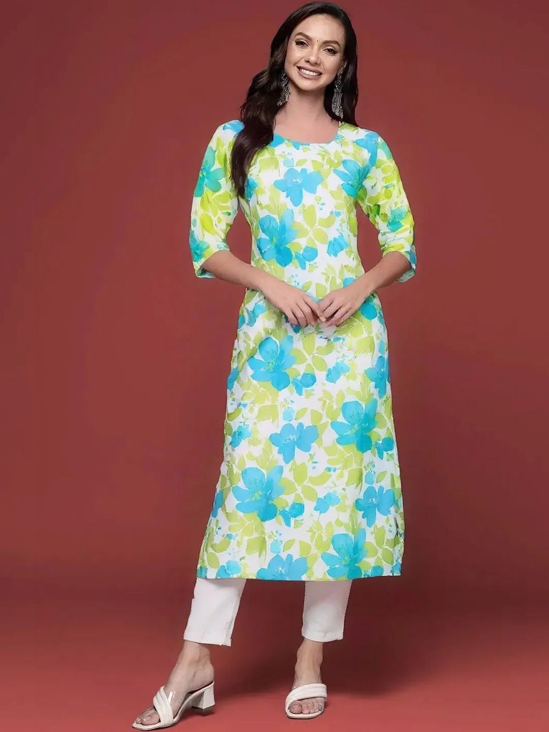 arangya Pack Of 3 Women Floral Printed Floral Crepe Kurta