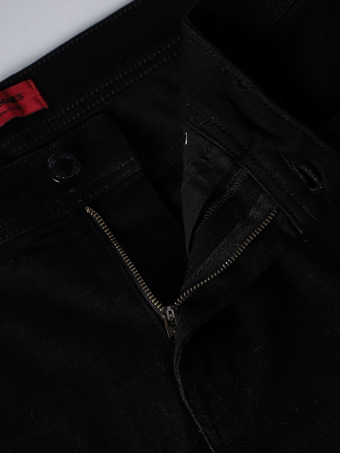 Tim Tapered Fit Low-Rise Stretchable Jeans