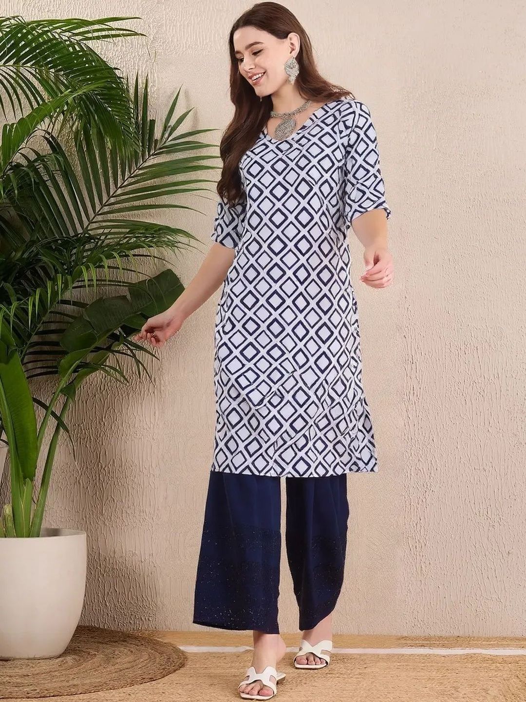 arangya Pack Of 2 Women Geometric Printed Indie Prints Crepe Kurta