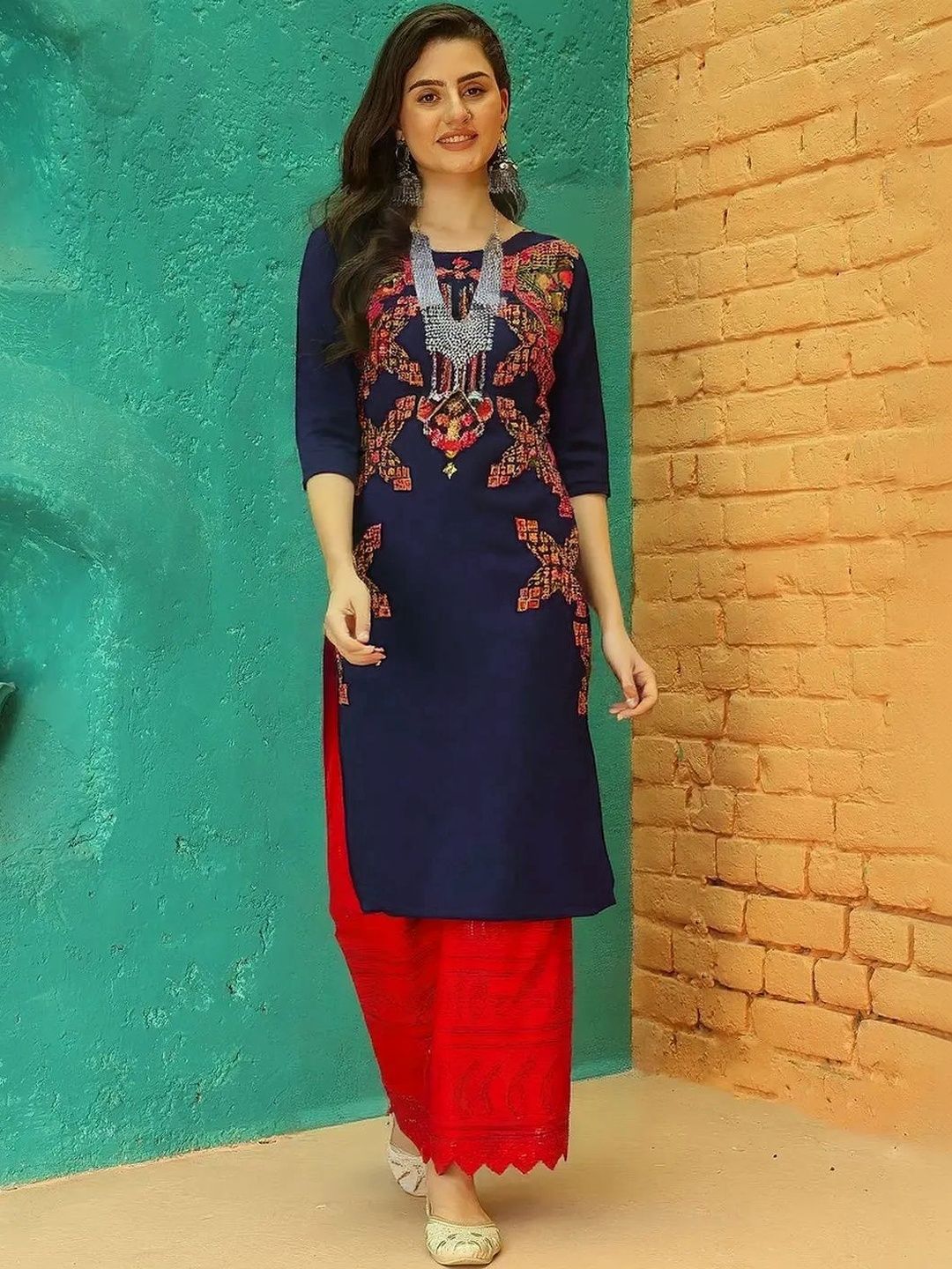 arangya Women Ethnic Motifs Embroidered Thread Work Indie Prints Crepe Kurta