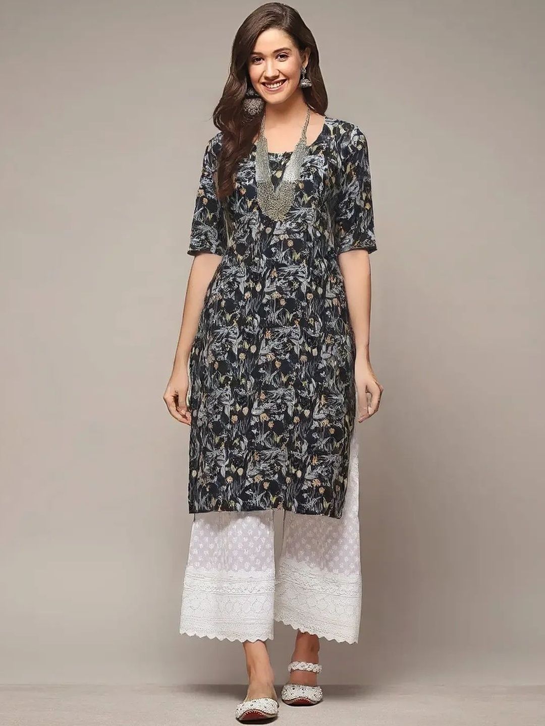 arangya Women Pack Of 3 Floral Printed Thread Work Indie Florals Crepe Kurta