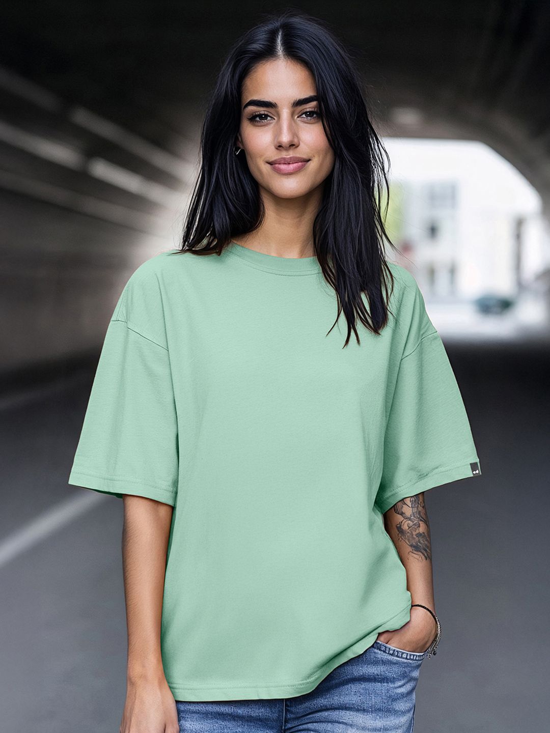 Bewakoof Women Solid Round Neck Pure Cotton Oversized T-shirt